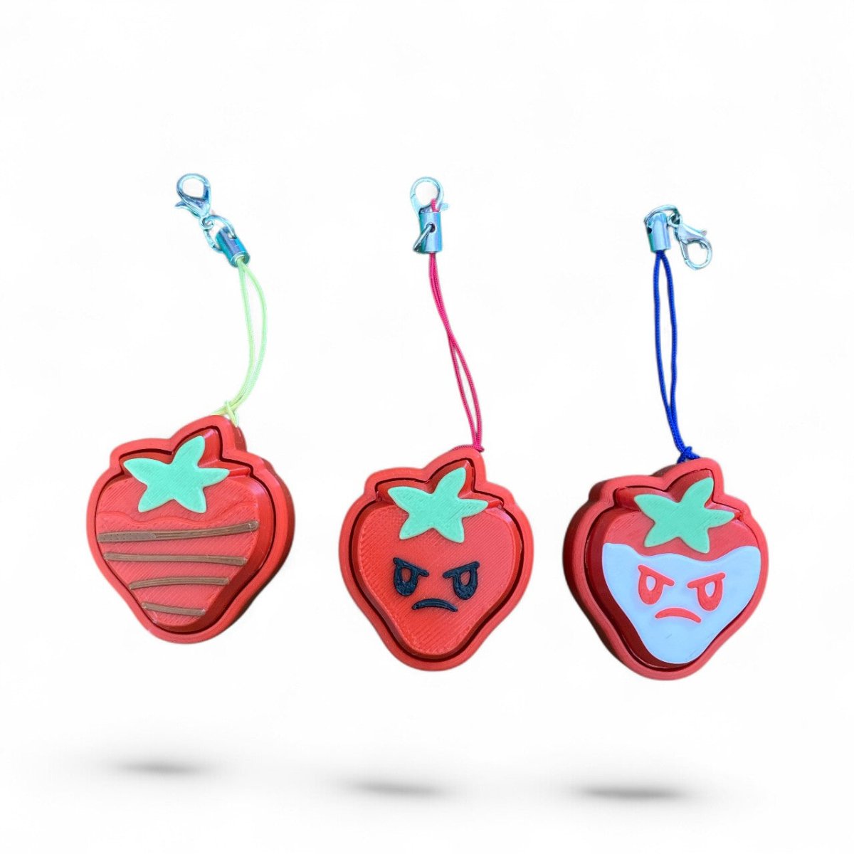 Clicker - Strawberry - Chickadee