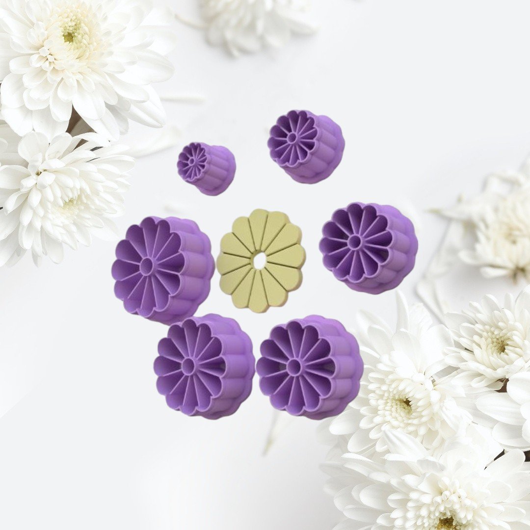 12 Petal Flower Cutter - Chickadee