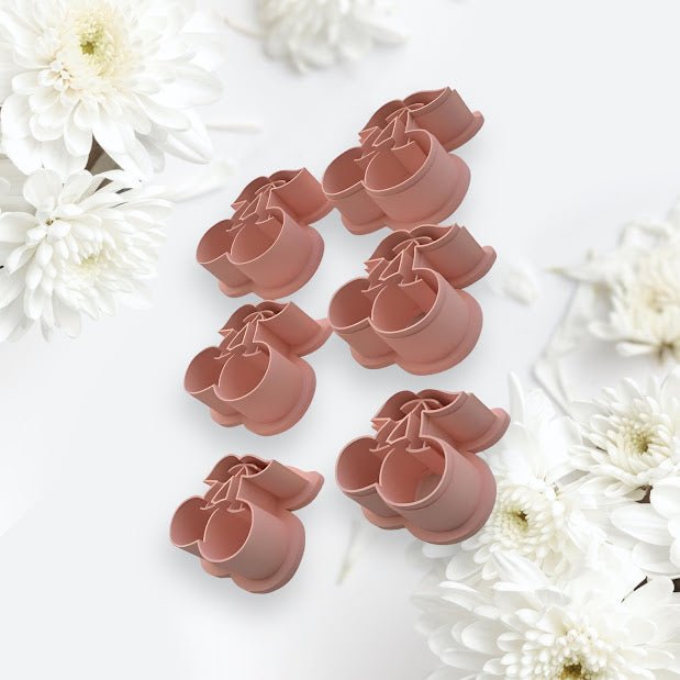 Cherry Cutter with imprint - Chickadee