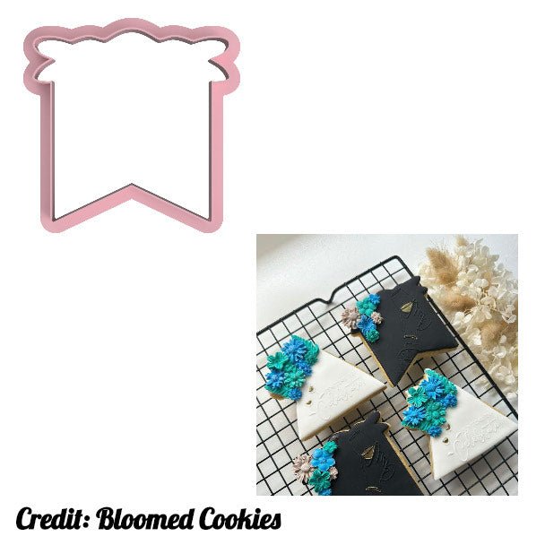 Floral Flag Cutter - Chickadee