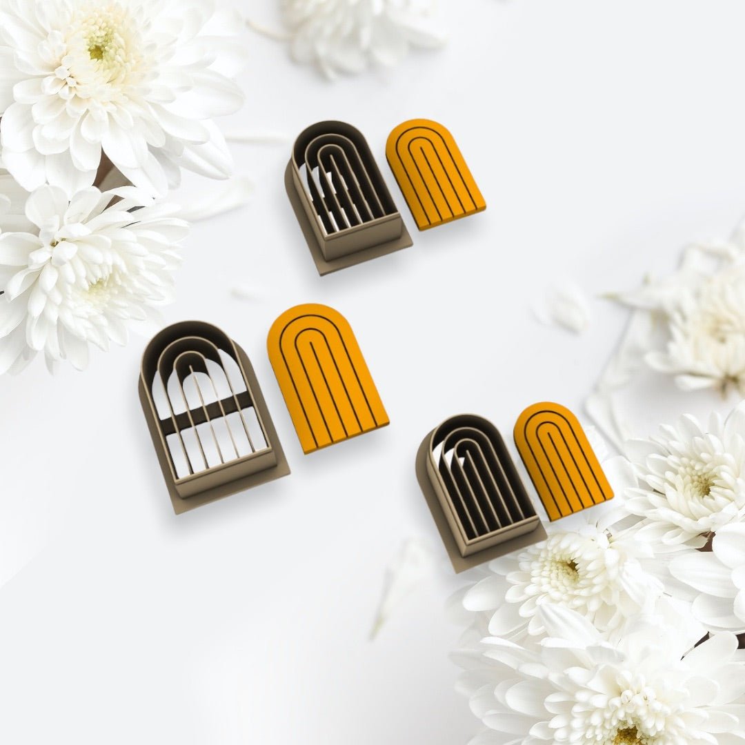 Internal Line Arch Polymer Clay cutter - Chickadee