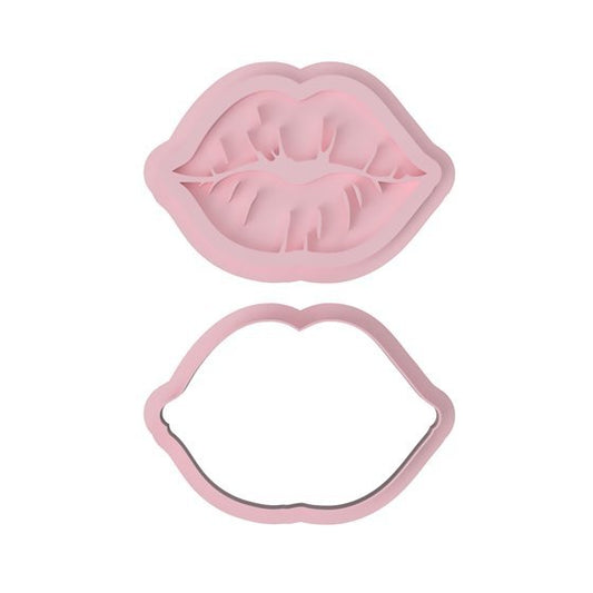 Lips V2 Cutter and Embossed stamp - Chickadee