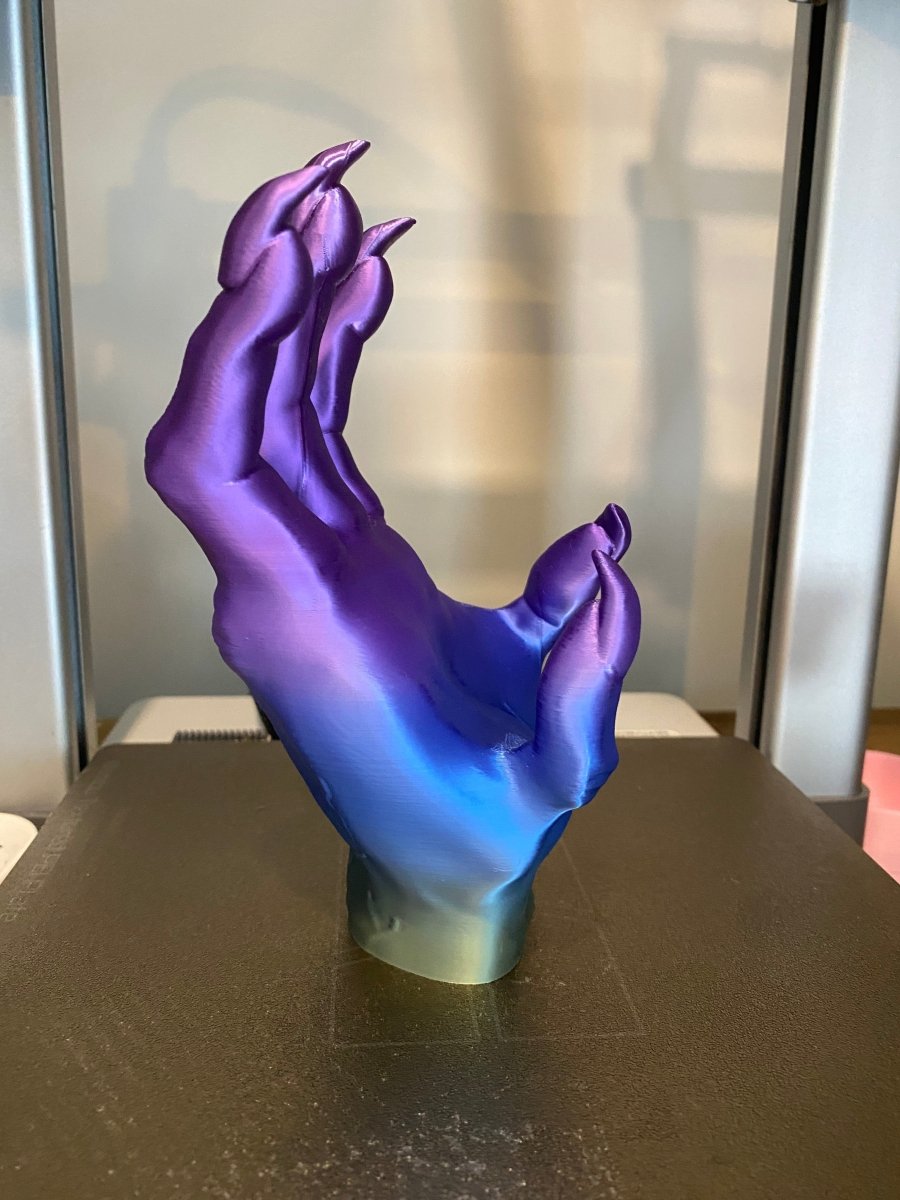 👹 Creepy Demon Hand Controller Holder 👹 - Chickadee